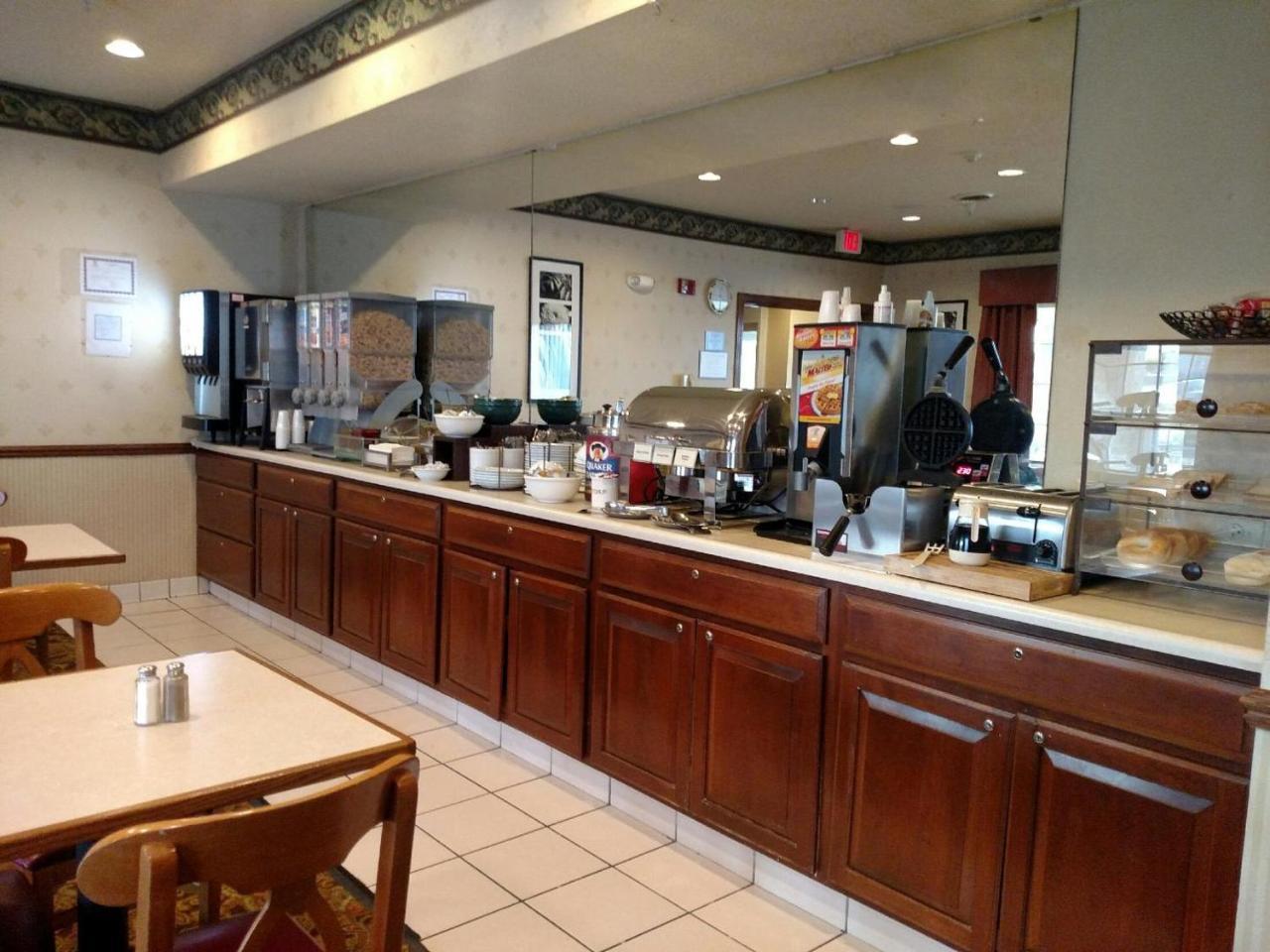 Americinn By Wyndham, Galesburg, Il Εξωτερικό φωτογραφία